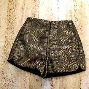 JASPAL Metallic Shorts